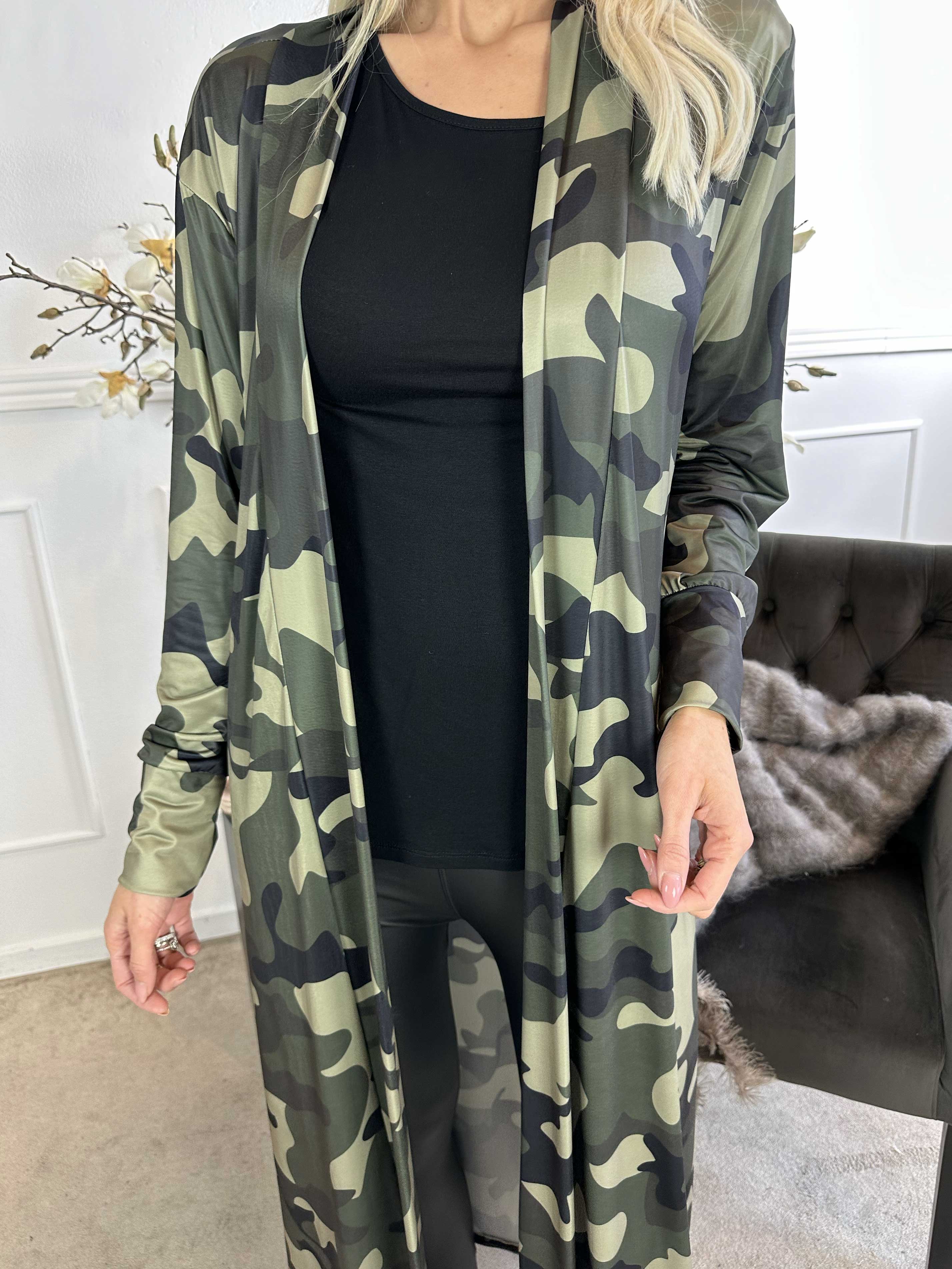 Mikkala Camo - Elastisk cardigan med print